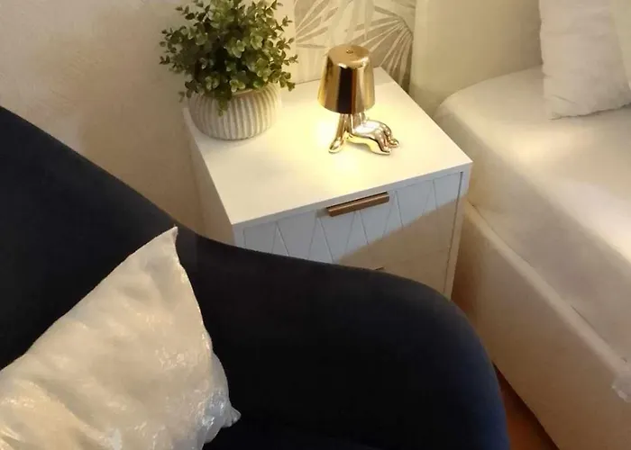Nikolas House * Аспровальта