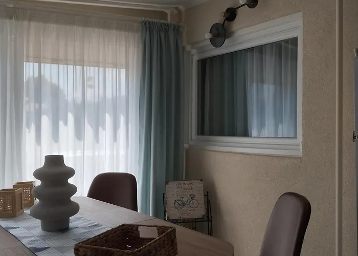 Апартаменты Nikolas House *